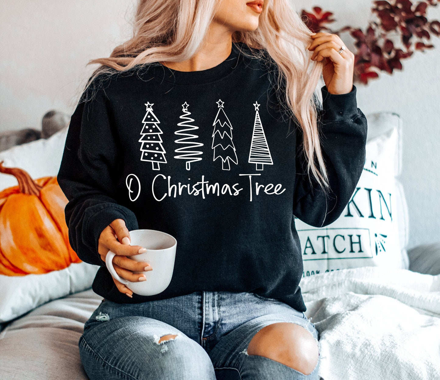 O Christmas Tree  Heavy Blend Sweatshirt