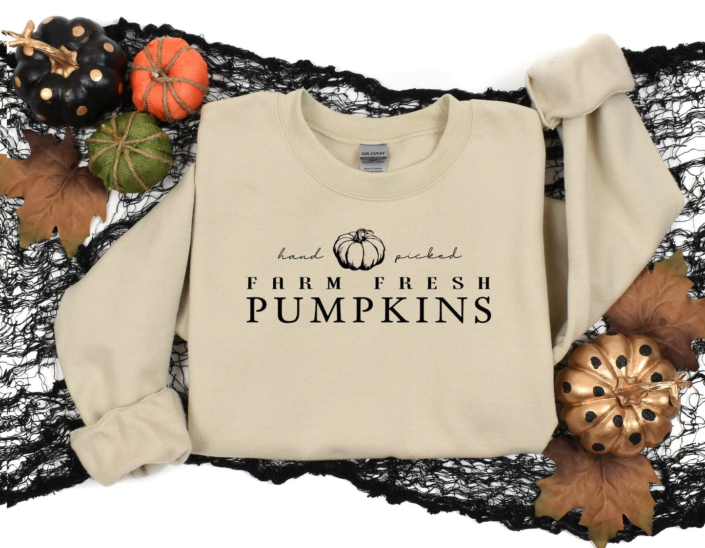 Hand Picked Farm Fresh Pumpkins  Heavy Blend Sweatshirt